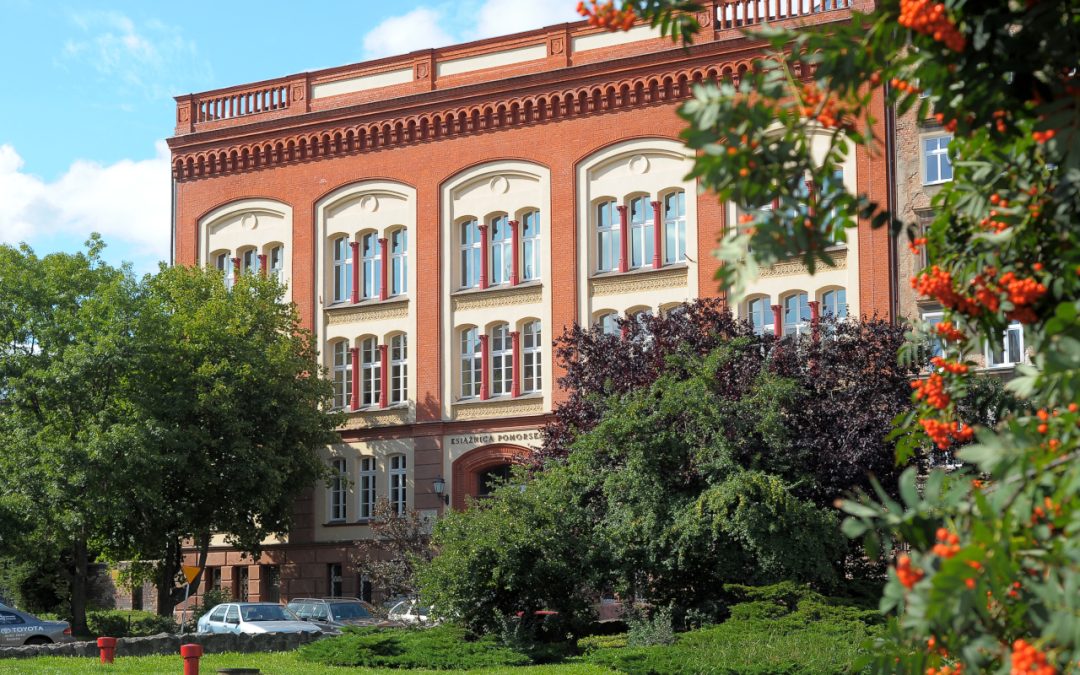 Wakacyjne godziny otwarcia Książnicy Pomorskiej